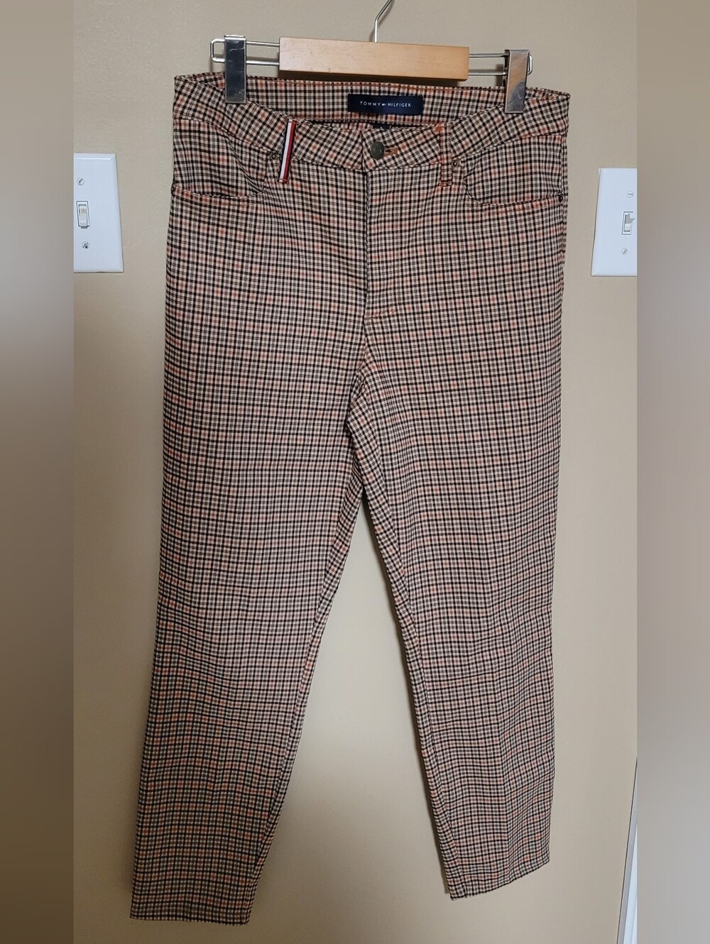 Beige & Orange  Plaid Skinny Pants